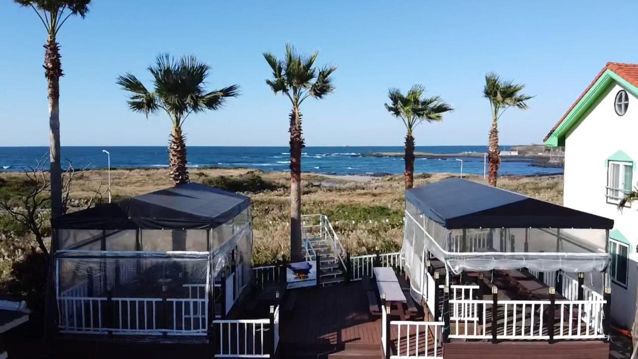 Morning Beach Pension Jeju Exterior photo