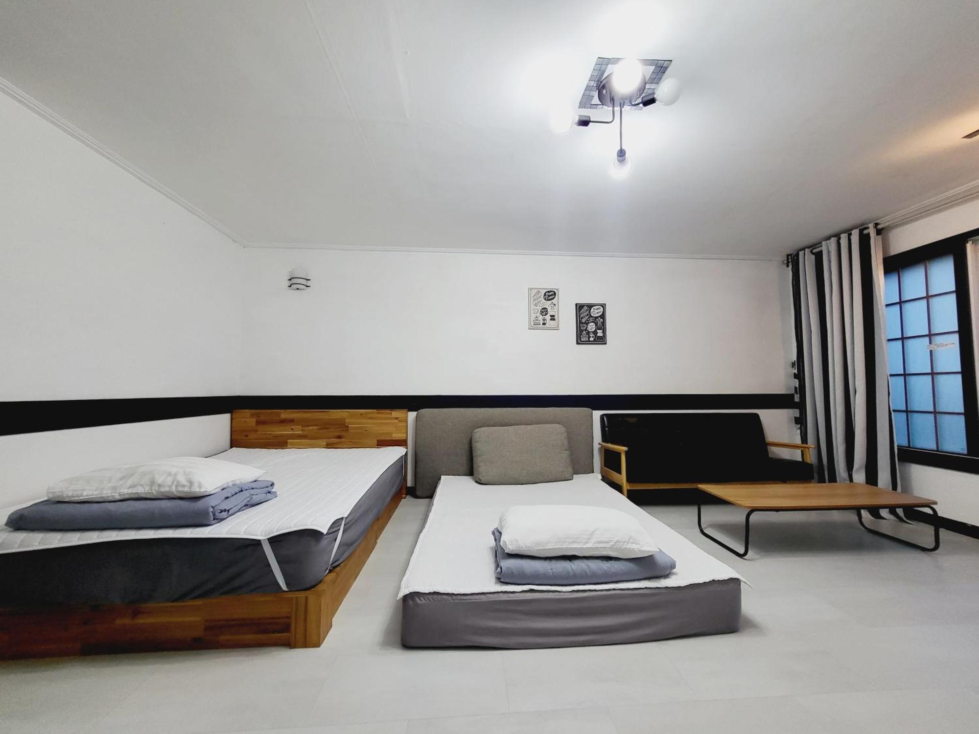 Morning Beach Pension Jeju Exterior photo